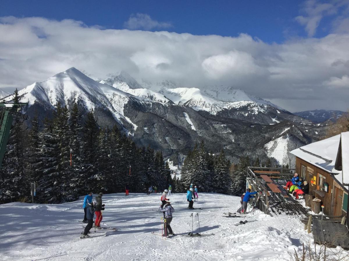 Chalet Triebenstein ホーエンタウアーン エクステリア 写真